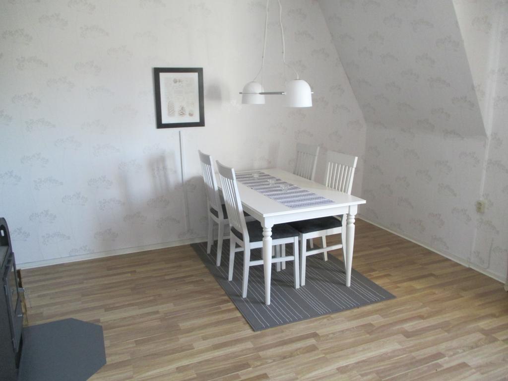 Vilan I Orbaden Vallsta Екстериор снимка